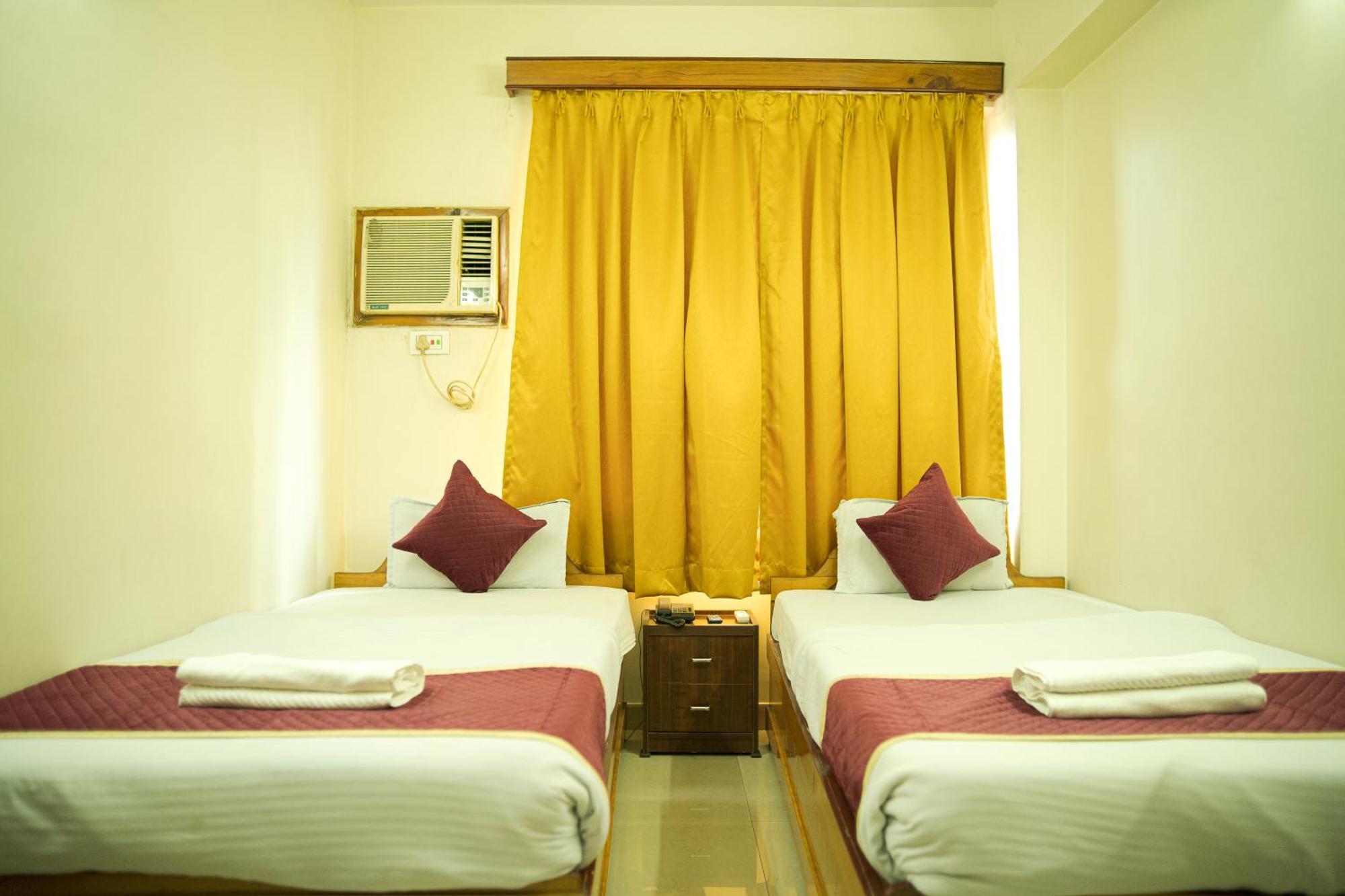 Hotel Ta-Tin Durgāpur Exterior foto