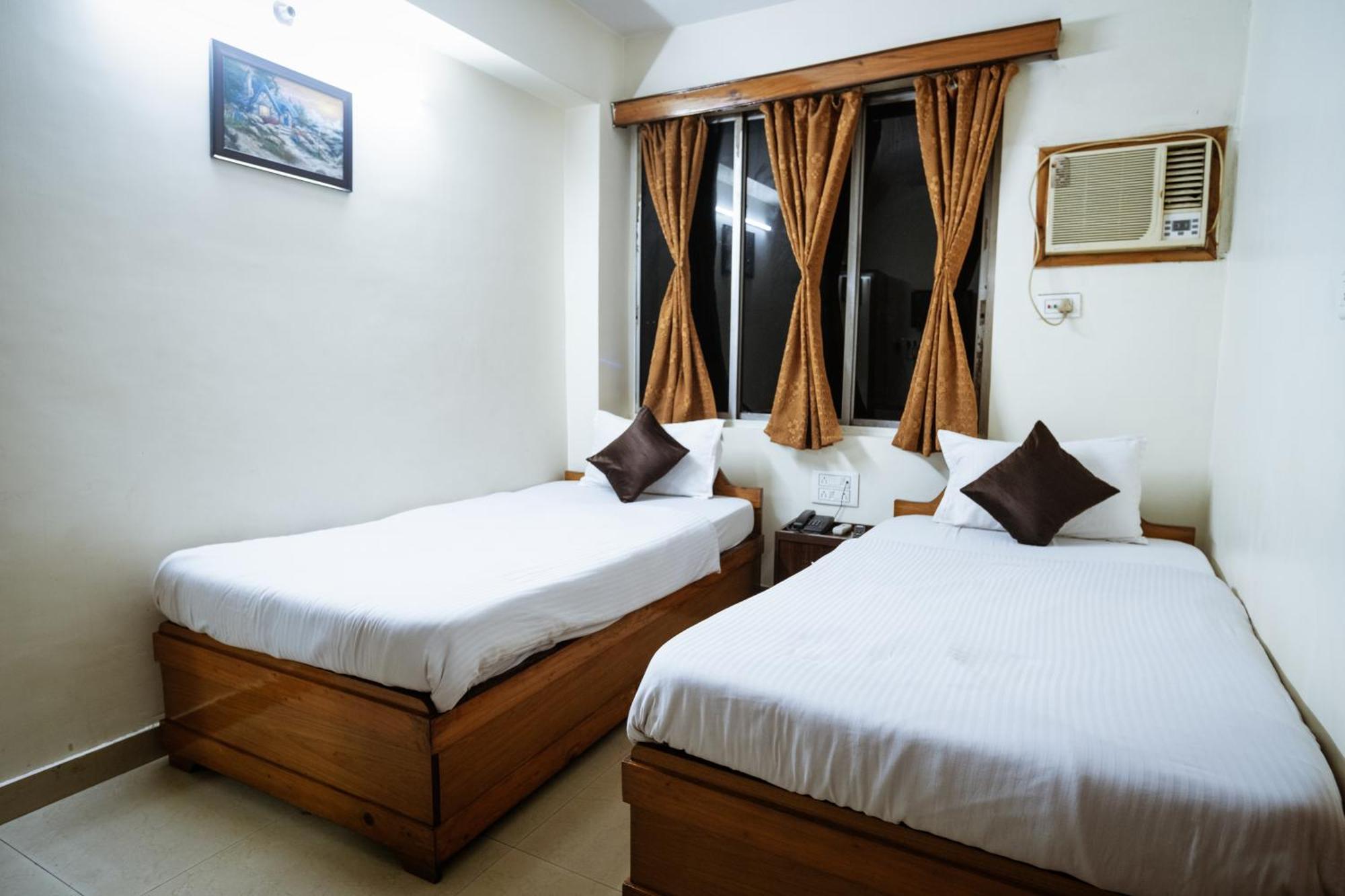 Hotel Ta-Tin Durgāpur Exterior foto