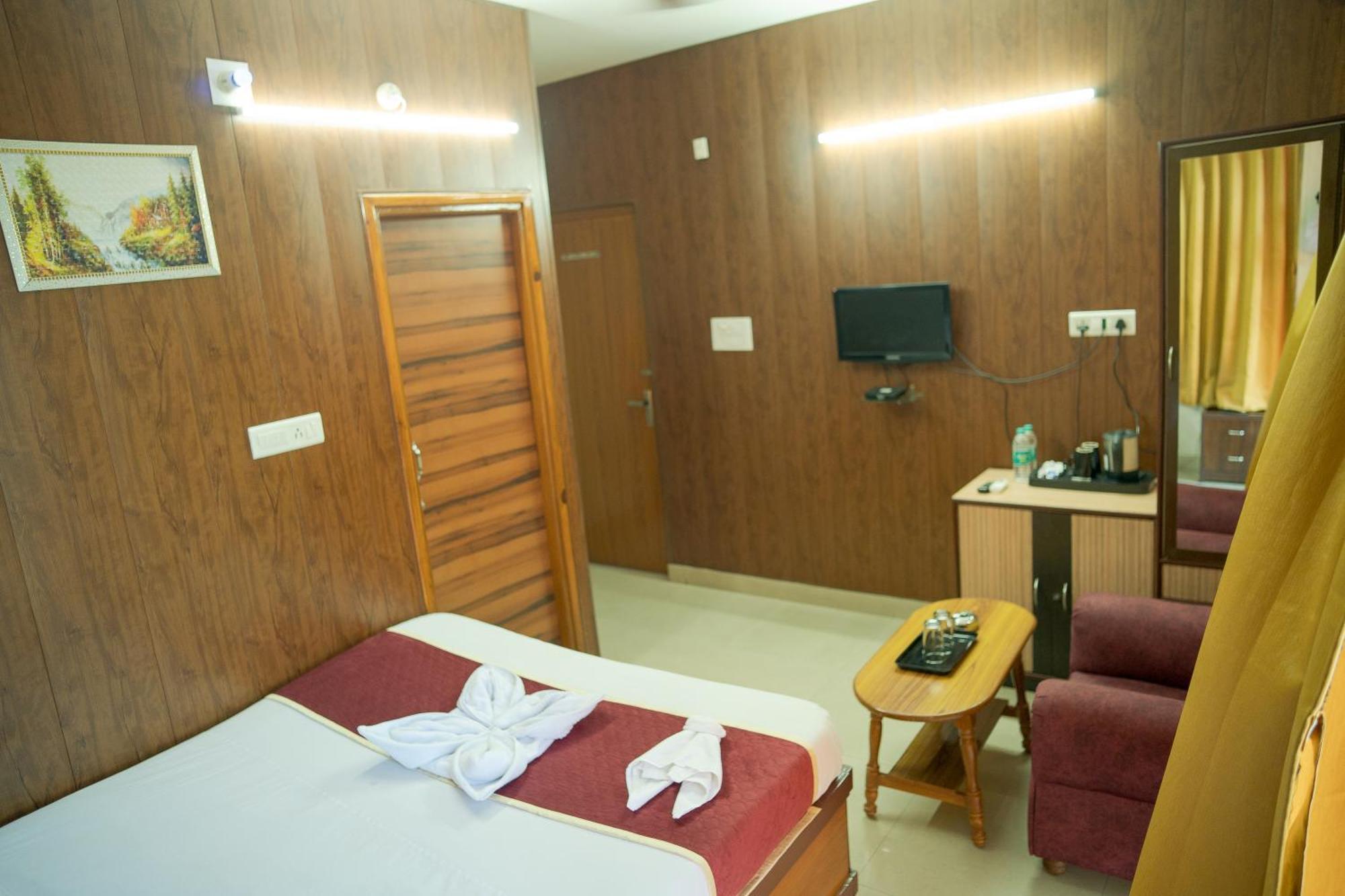 Hotel Ta-Tin Durgāpur Exterior foto